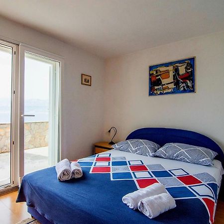 Beach House Splitska Exterior foto